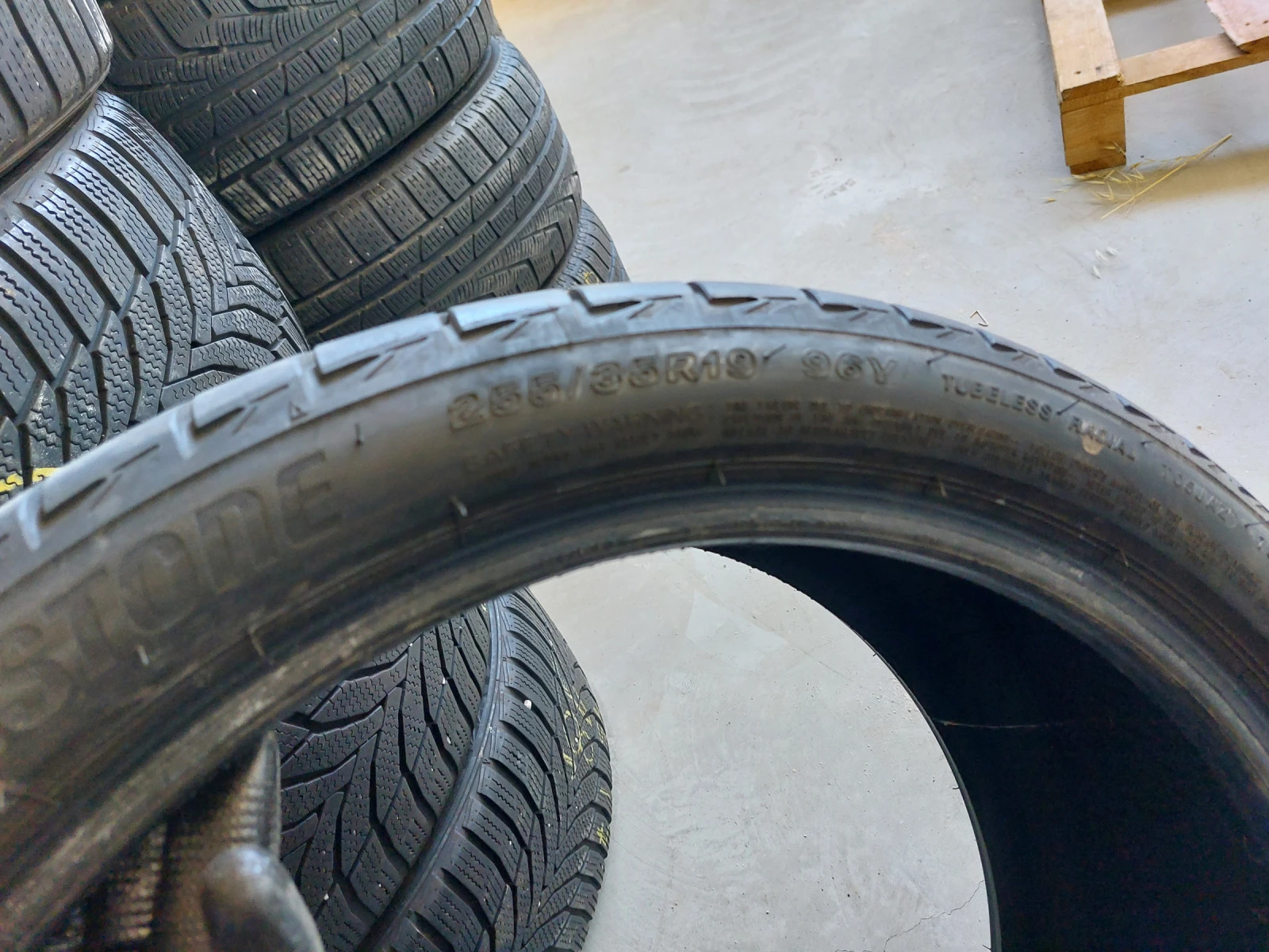 ���� 255/35R19 | Mobile.bg � ����������� 7