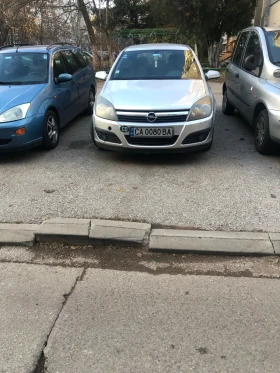 Opel Astra 1.6, снимка 1