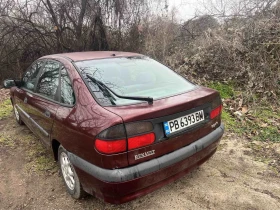 Renault Laguna 2.0бензин, снимка 2