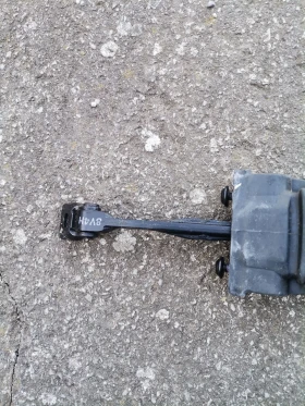 Audi A3 Оборудване за врата  - 50 € / 97.79 лв. - 85004844 12