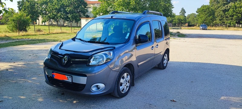 Renault Kangoo, снимка 1 - Автомобили и джипове - 48316226