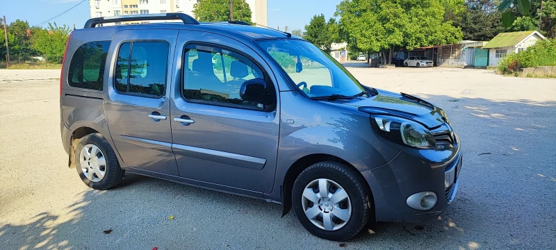 Renault Kangoo, снимка 2 - Автомобили и джипове - 48316226