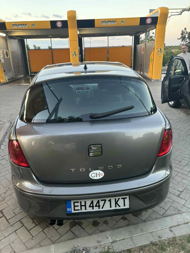 Seat Toledo, снимка 6 - Автомобили и джипове - 52621454