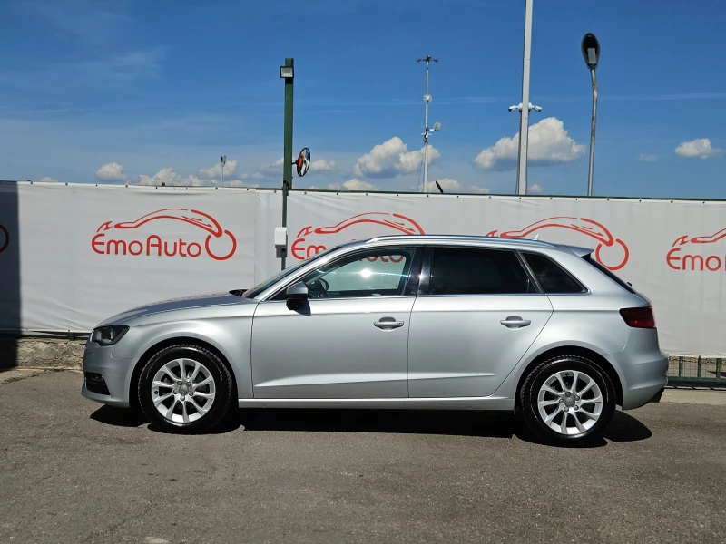 Audi A3 1.6TDI/BLACK FRIDAY/6ск/ACC/NAVI/БЛУТУТ/EURO5B/ТОП, снимка 6 - Автомобили и джипове - 51836677
