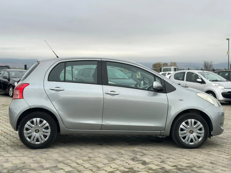 Toyota Yaris / 1.0I / EURO 4 / , снимка 6 - Автомобили и джипове - 52334929