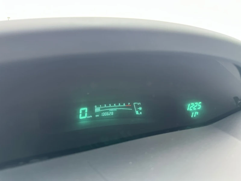 Toyota Yaris / 1.0I / EURO 4 / , снимка 13 - Автомобили и джипове - 52334929