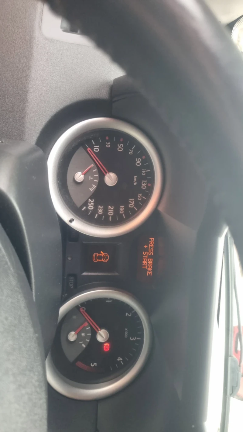 Renault Megane, снимка 4 - Автомобили и джипове - 52656933