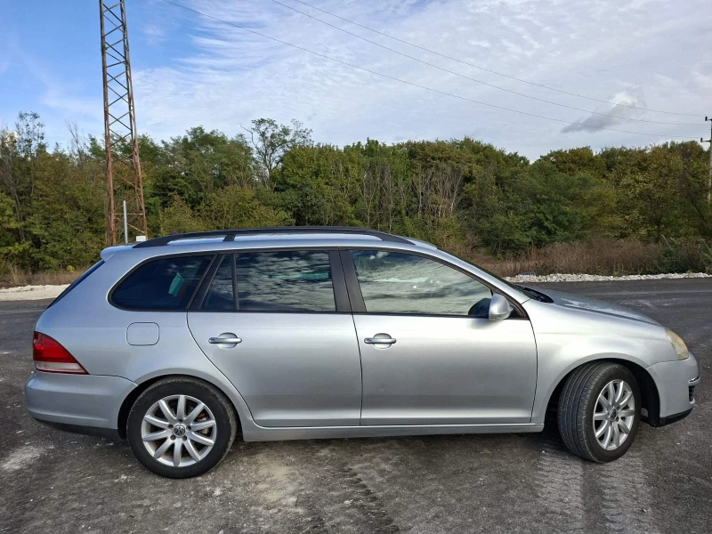VW Golf Variant 1.9 TDI, снимка 7 - Автомобили и джипове - 52943345