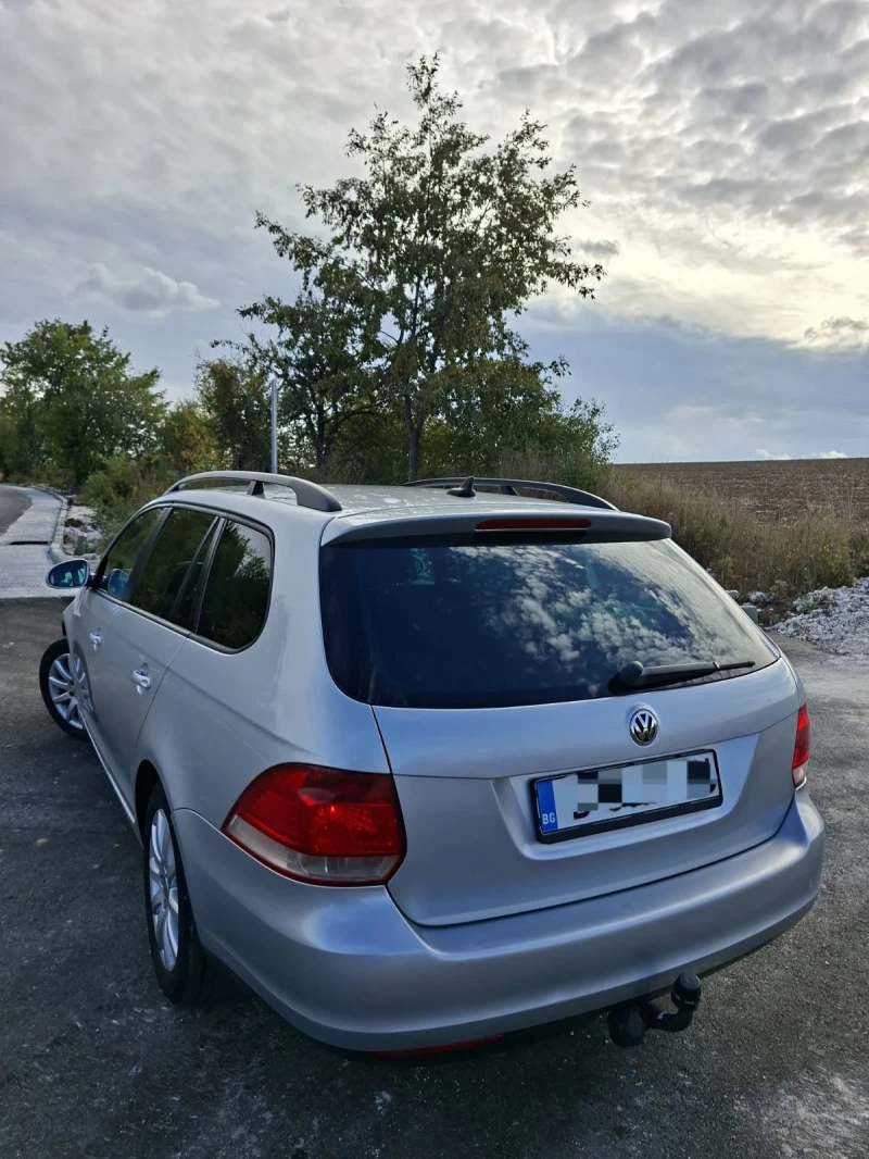 VW Golf Variant 1.9 TDI, снимка 5 - Автомобили и джипове - 52943345