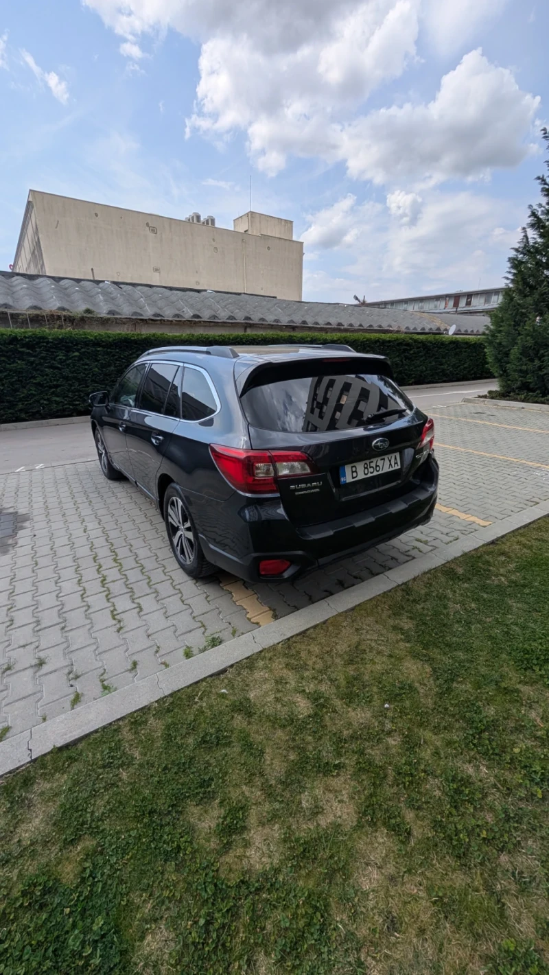 Subaru Outback, снимка 4 - Автомобили и джипове - 52944573