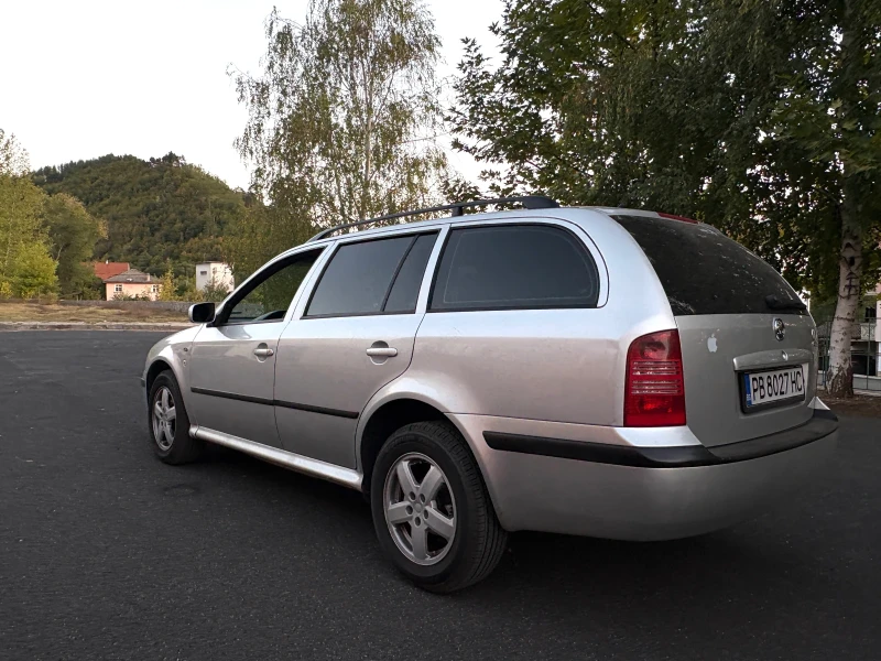 Skoda Octavia, снимка 4 - Автомобили и джипове - 53048396