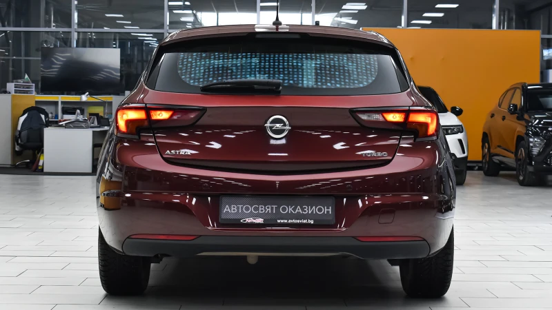 Opel Astra 1.4 SIDI Turbo Edition Automatic, снимка 3 - Автомобили и джипове - 53231727