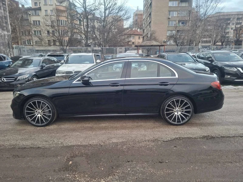 Mercedes-Benz E 220 D AMG ШВЕЙЦАРИЯ , снимка 10 - Автомобили и джипове - 53262761