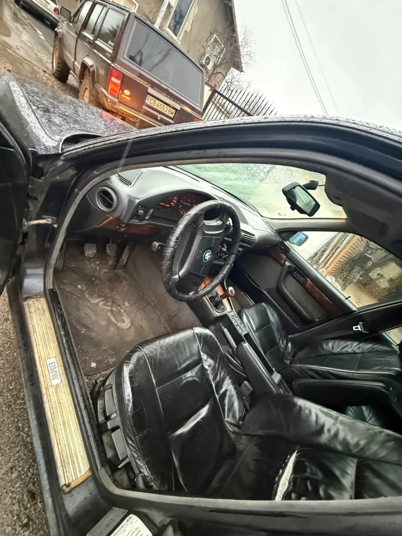 BMW 520, снимка 7 - Автомобили и джипове - 53513819
