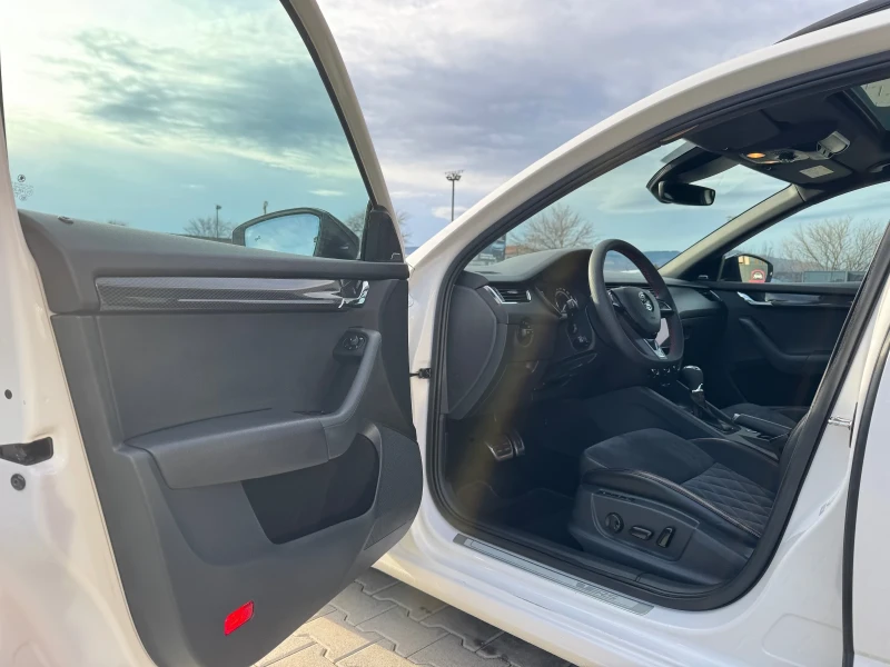 Skoda Octavia VRS 4x4 FULL PANORAMA , снимка 9 - Автомобили и джипове - 53540767