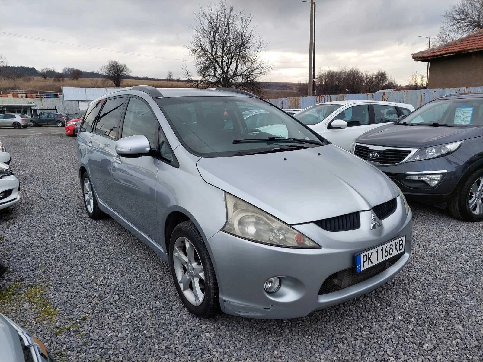 Mitsubishi Grandis, снимка 1