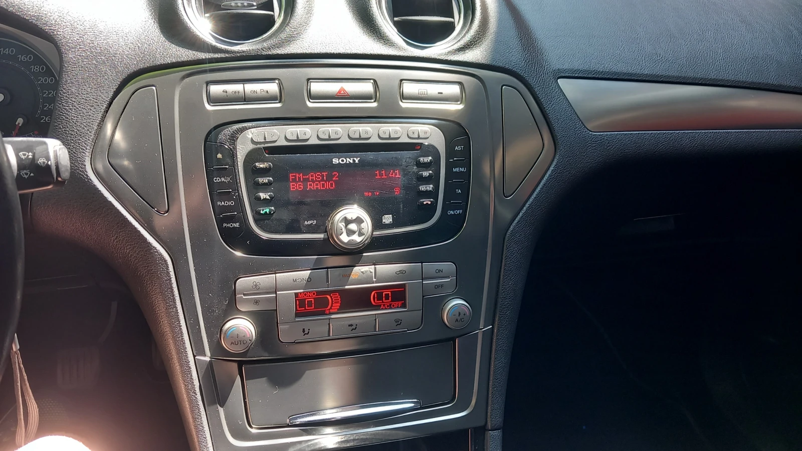 Ford Mondeo 1.8TDCI 125к.с - изображение 8