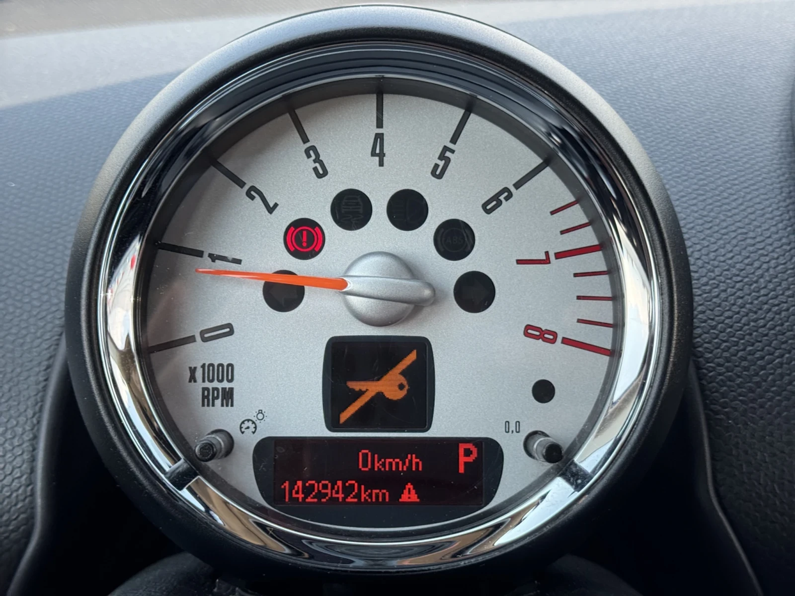 Mini Paceman S* 4x4* H&K* KEYLESS* DISTR* PANORAMA*  - изображение 10