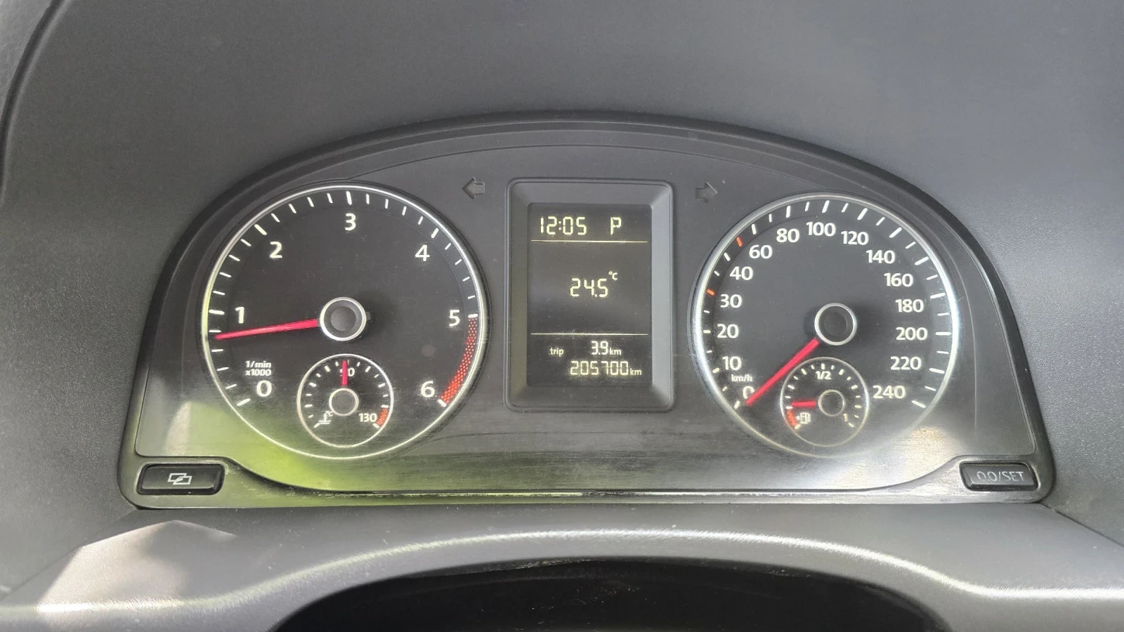 VW Caddy 1.6 TDI | Mobile.bg � ����������� 17