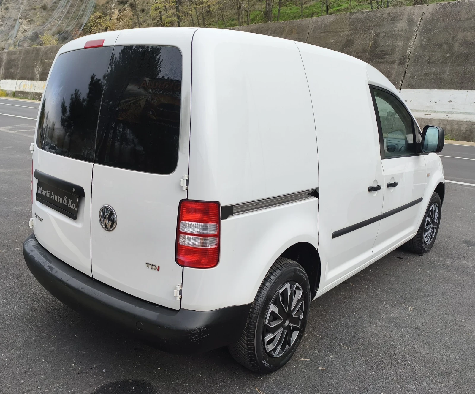 VW Caddy 1.6 TDI | Mobile.bg   6