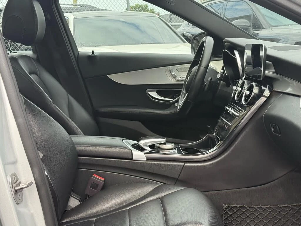 Mercedes-Benz C 300 *  *    *   *  | Mobile.bg   5