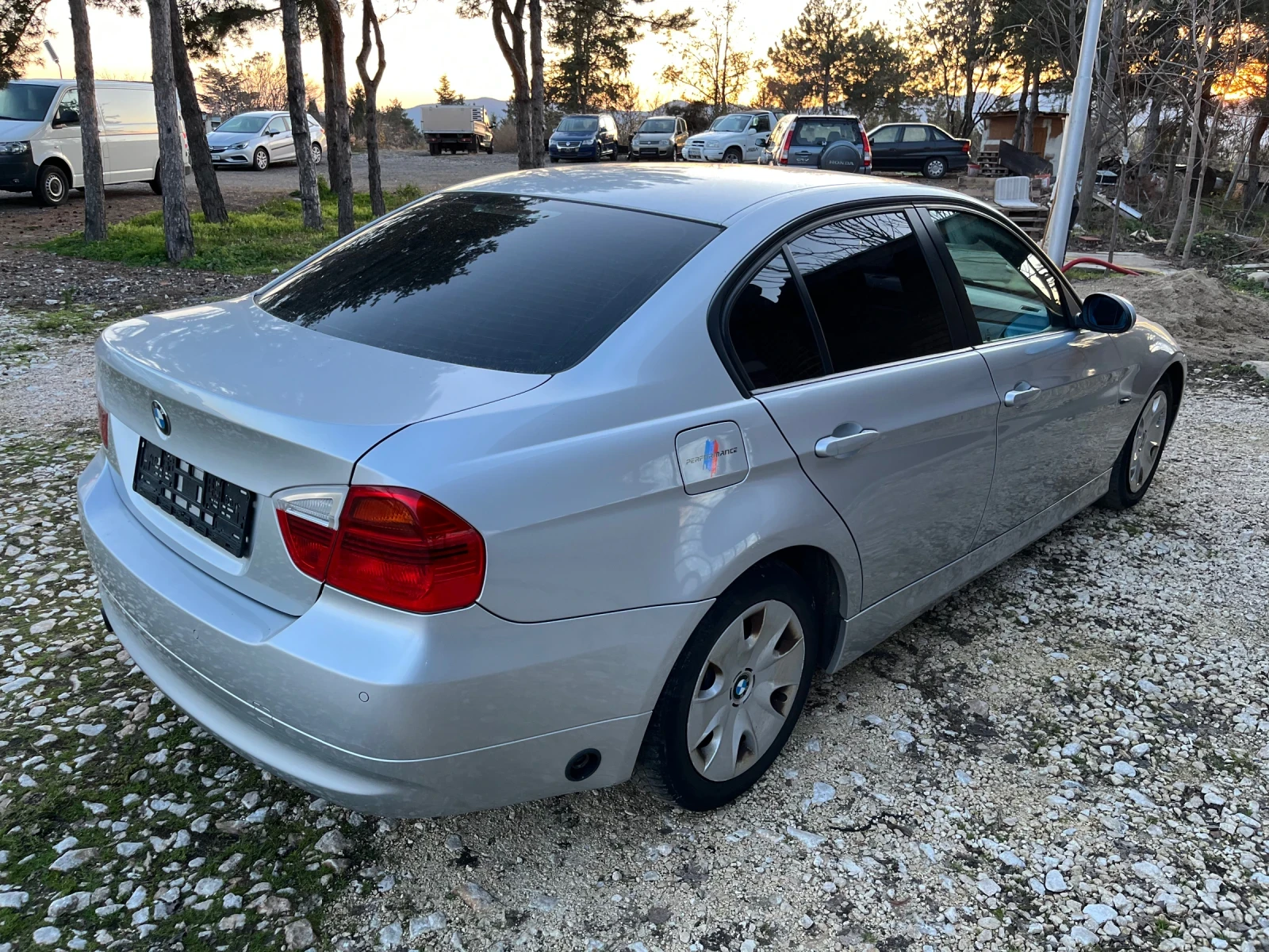 BMW 320 i газов инжекцион - изображение 4