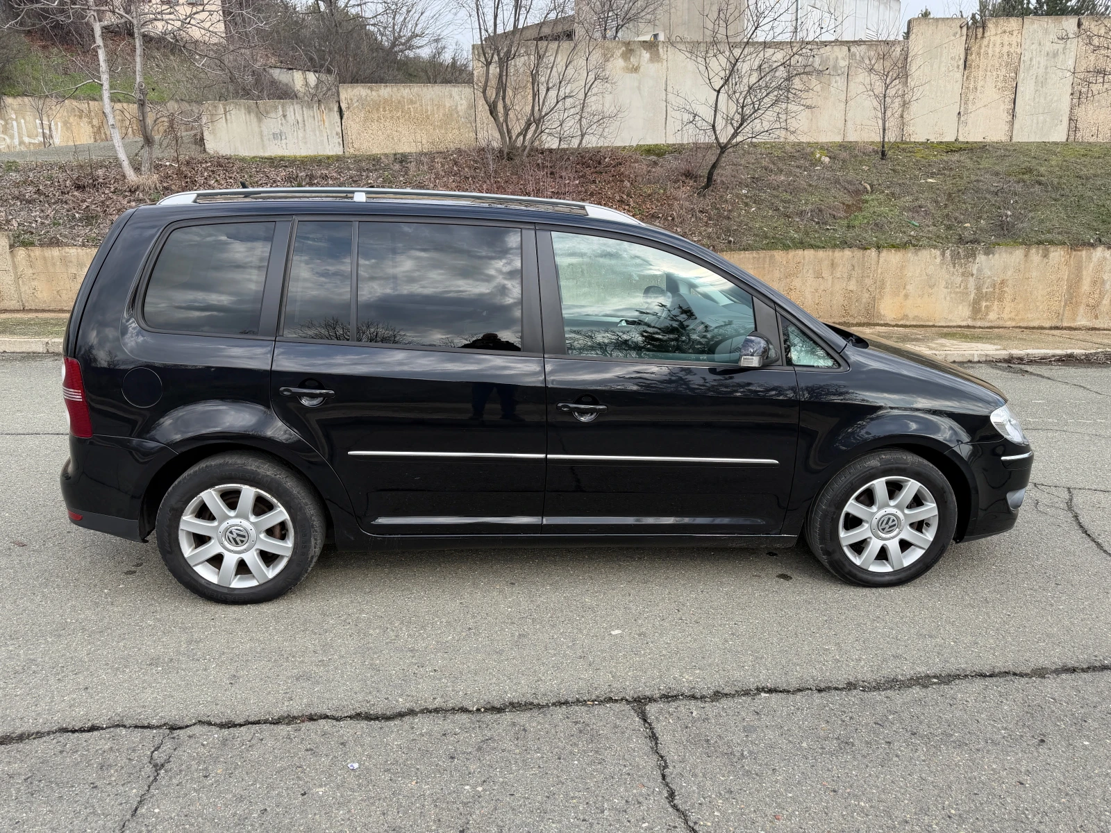 VW Touran 7-МЕСТЕН УНИКАТ - изображение 5