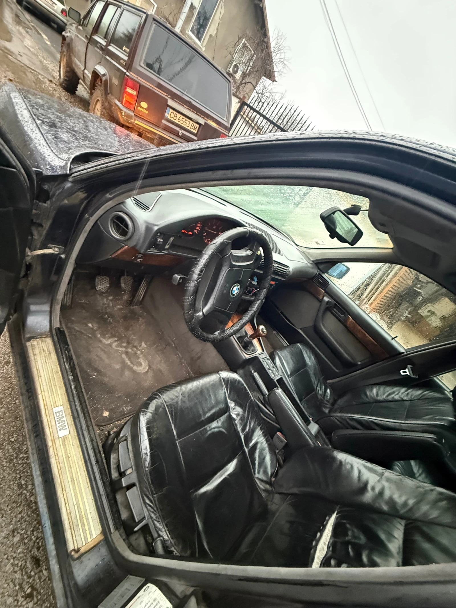 BMW 520  - изображение 7