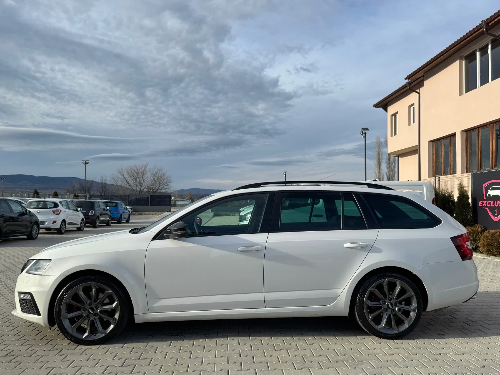 Skoda Octavia VRS 4x4 FULL PANORAMA  - изображение 2