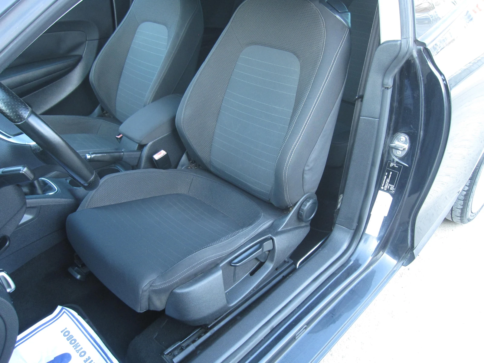 VW Scirocco 1, 4-R Line, Панорама - изображение 10