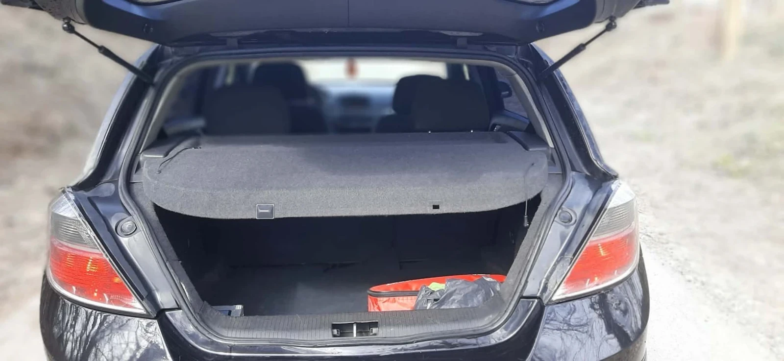 Opel Astra 1.7, снимка 9 - Автомобили и джипове - 53892467