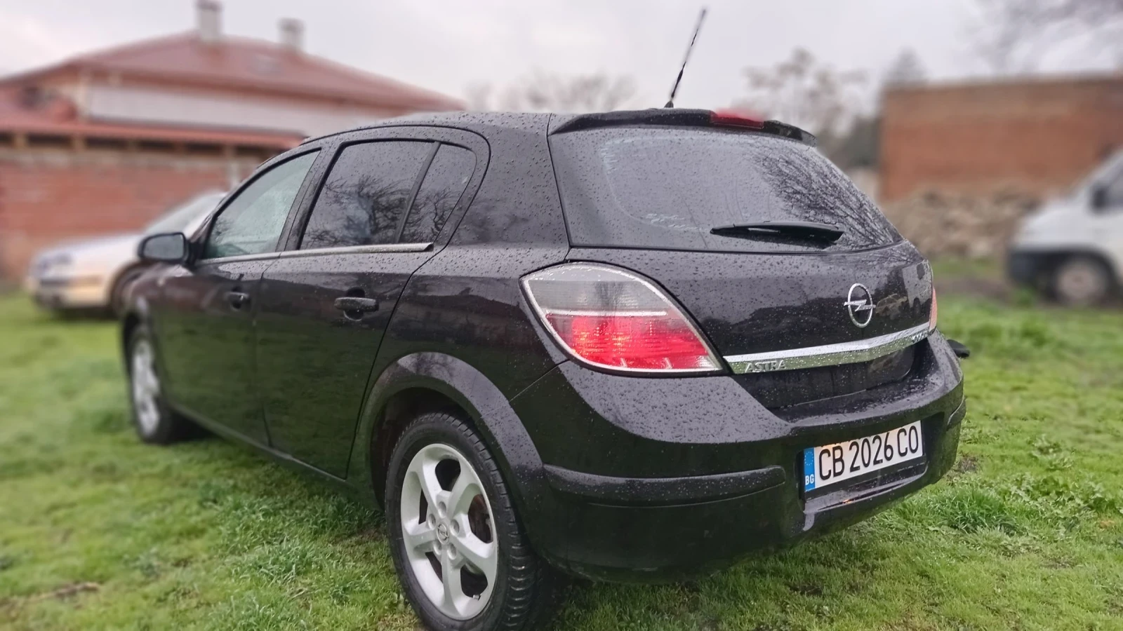 Opel Astra 1.7, снимка 4 - Автомобили и джипове - 53892467