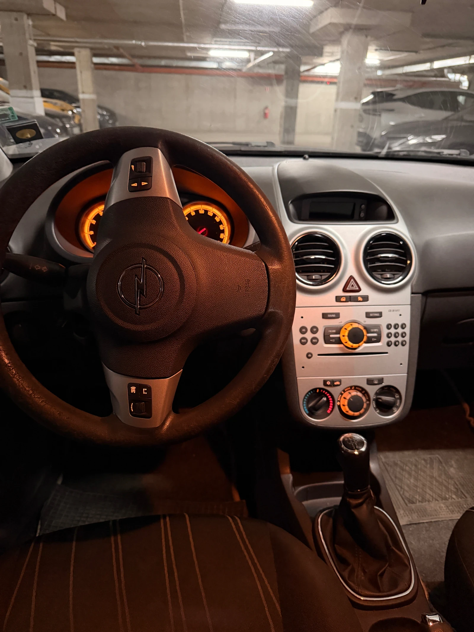 Opel Corsa, снимка 3 - Автомобили и джипове - 54088904