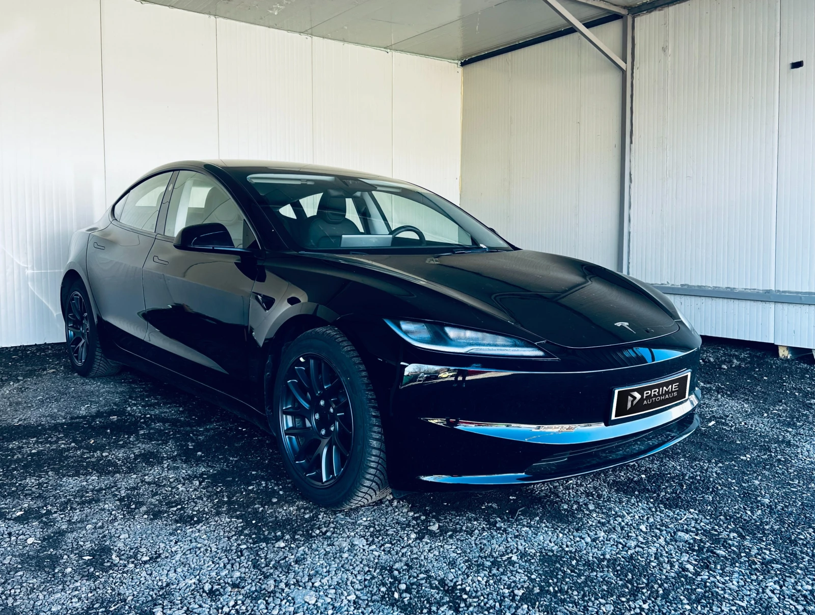 Tesla Model 3 Highland, снимка 3 - Автомобили и джипове - 54113327