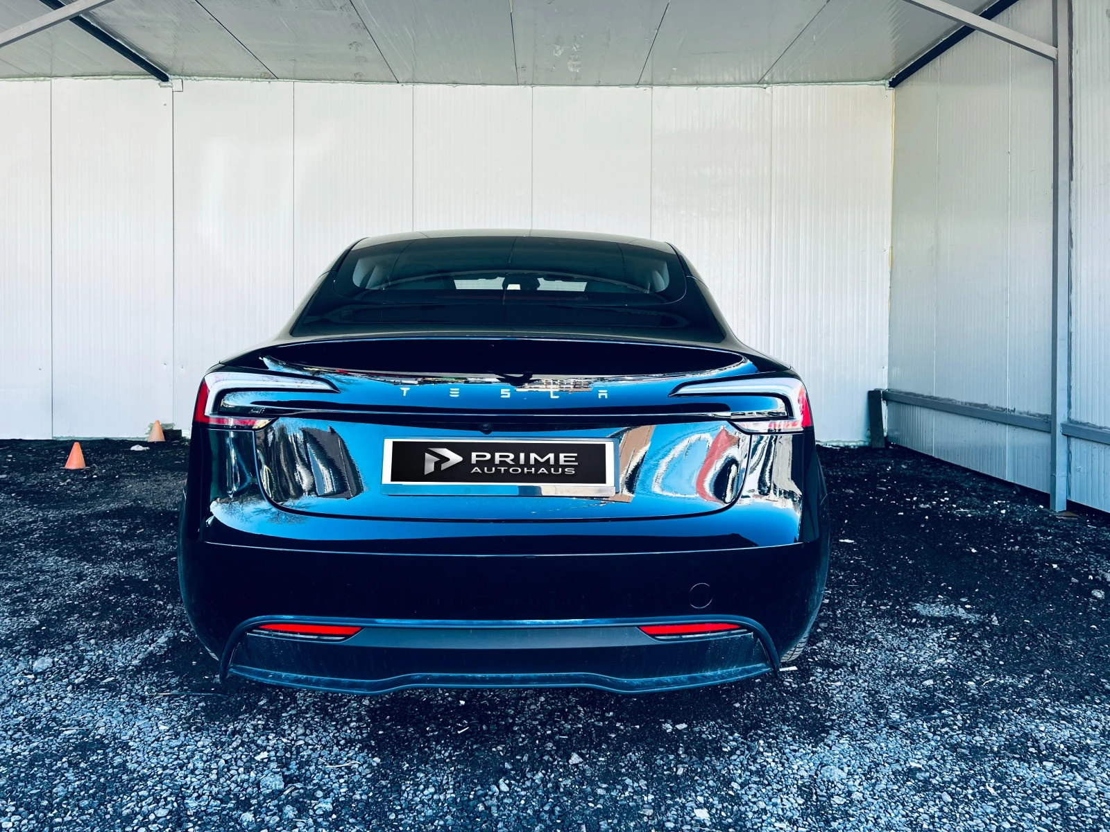 Tesla Model 3 Highland, снимка 5 - Автомобили и джипове - 54113327