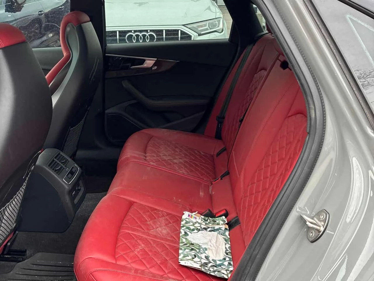 Audi S4 Technik /360/DIS/MATRIX/B&O/МАСАЖИ/АВТОКРЕДИТ, снимка 12 - Автомобили и джипове - 54589120