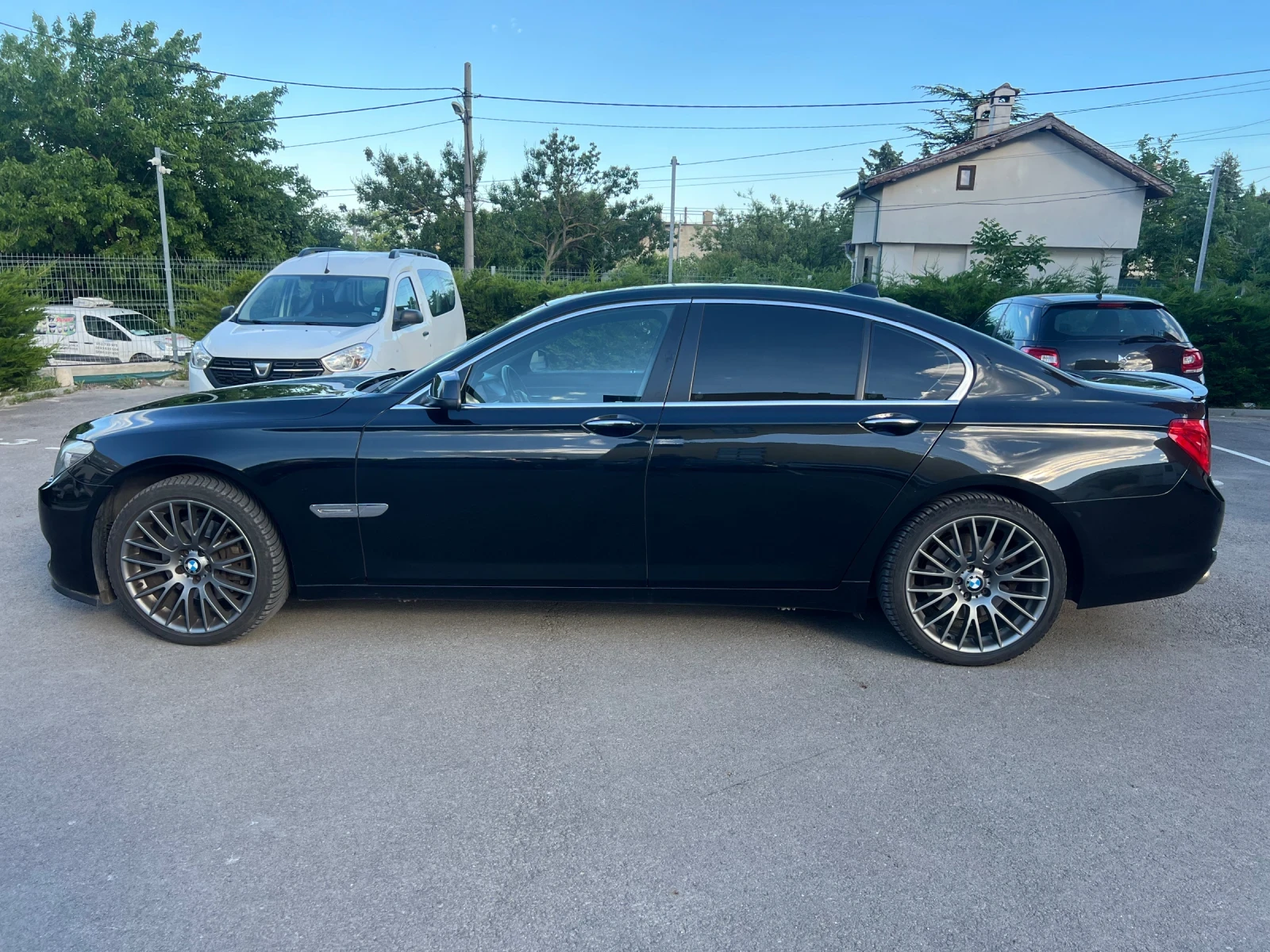 BMW 730, снимка 9 - Автомобили и джипове - 54714510