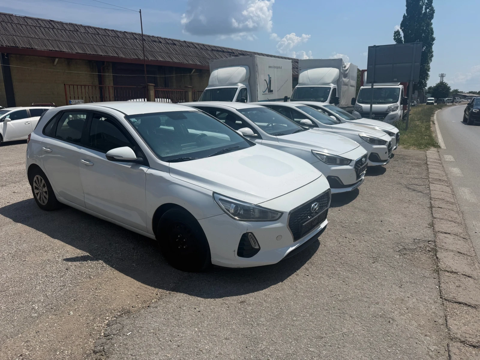Hyundai I30 1.4i ГАЗ 100кс., снимка 14 - Автомобили и джипове - 55397222