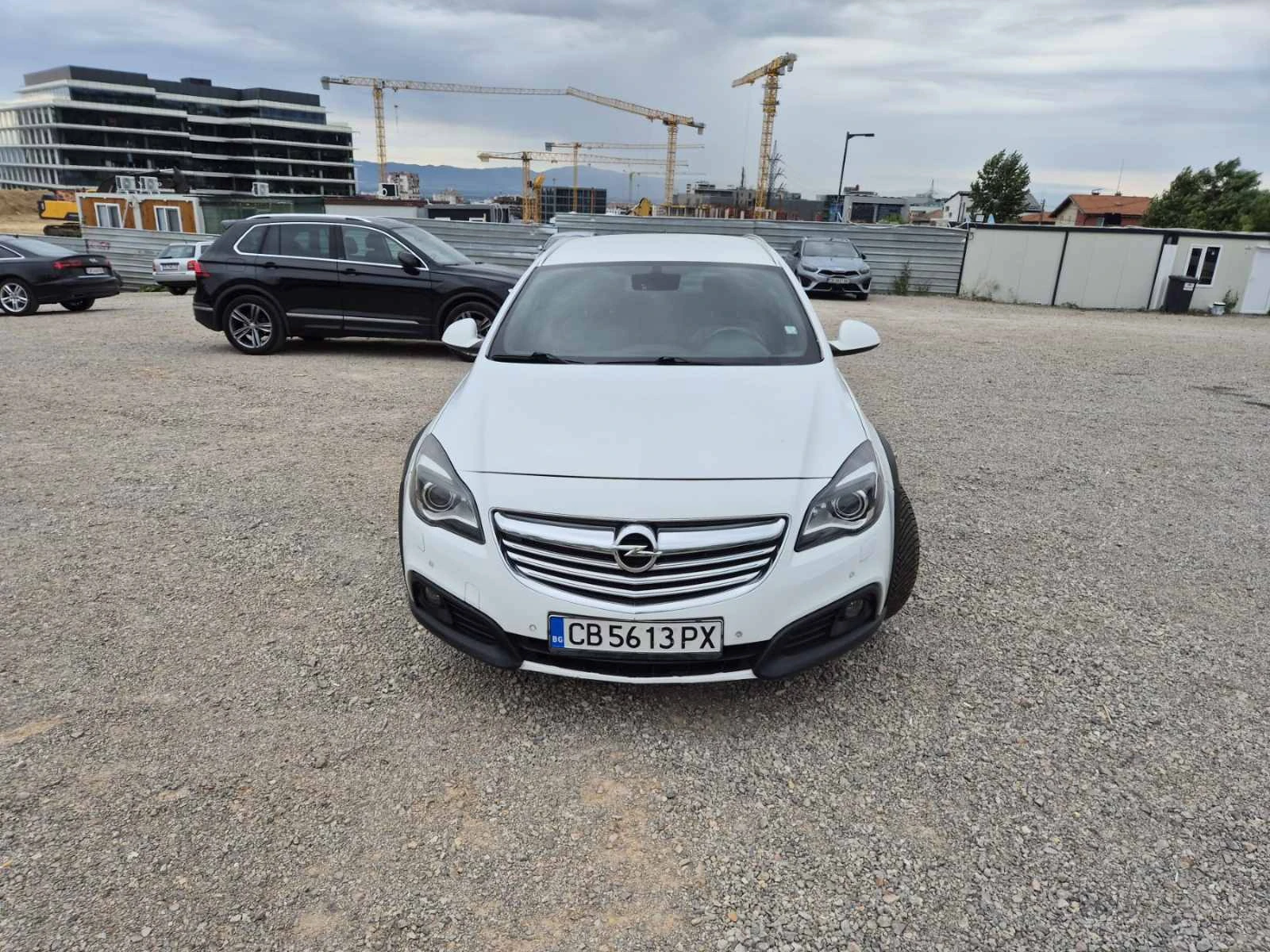 Opel Insignia, снимка 5 - Автомобили и джипове - 56097454