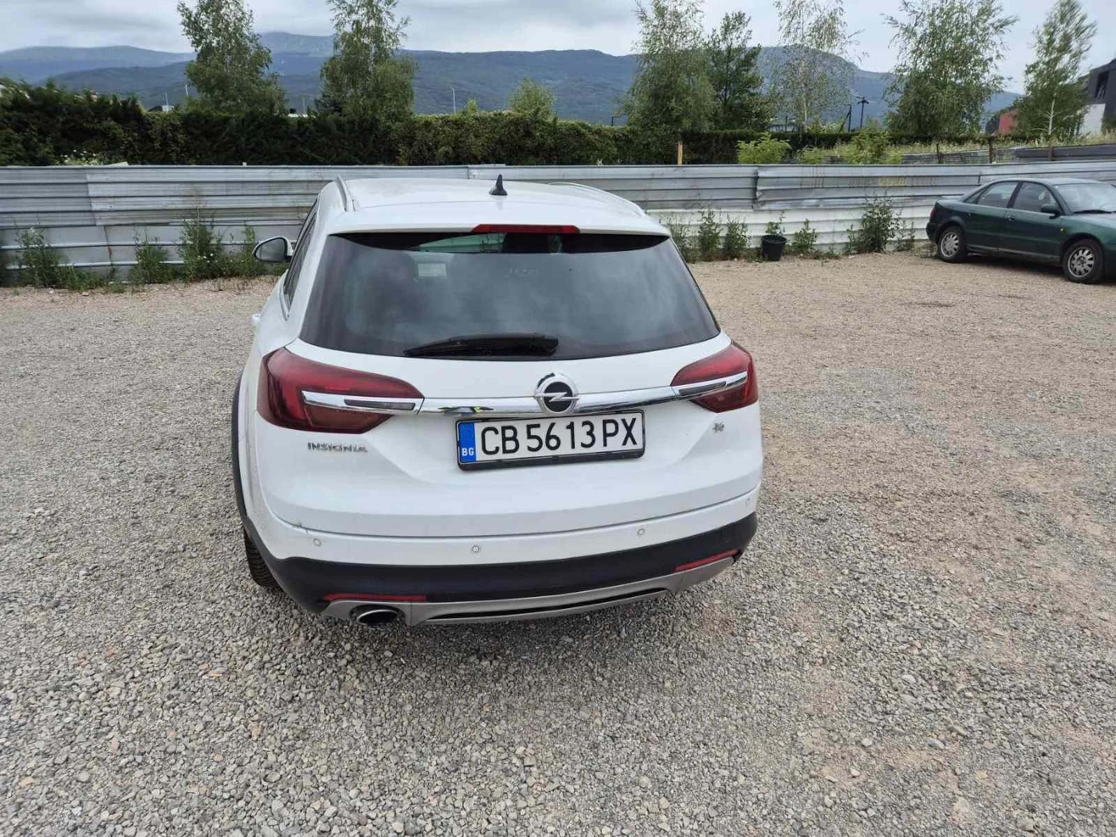 Opel Insignia, снимка 8 - Автомобили и джипове - 56097454