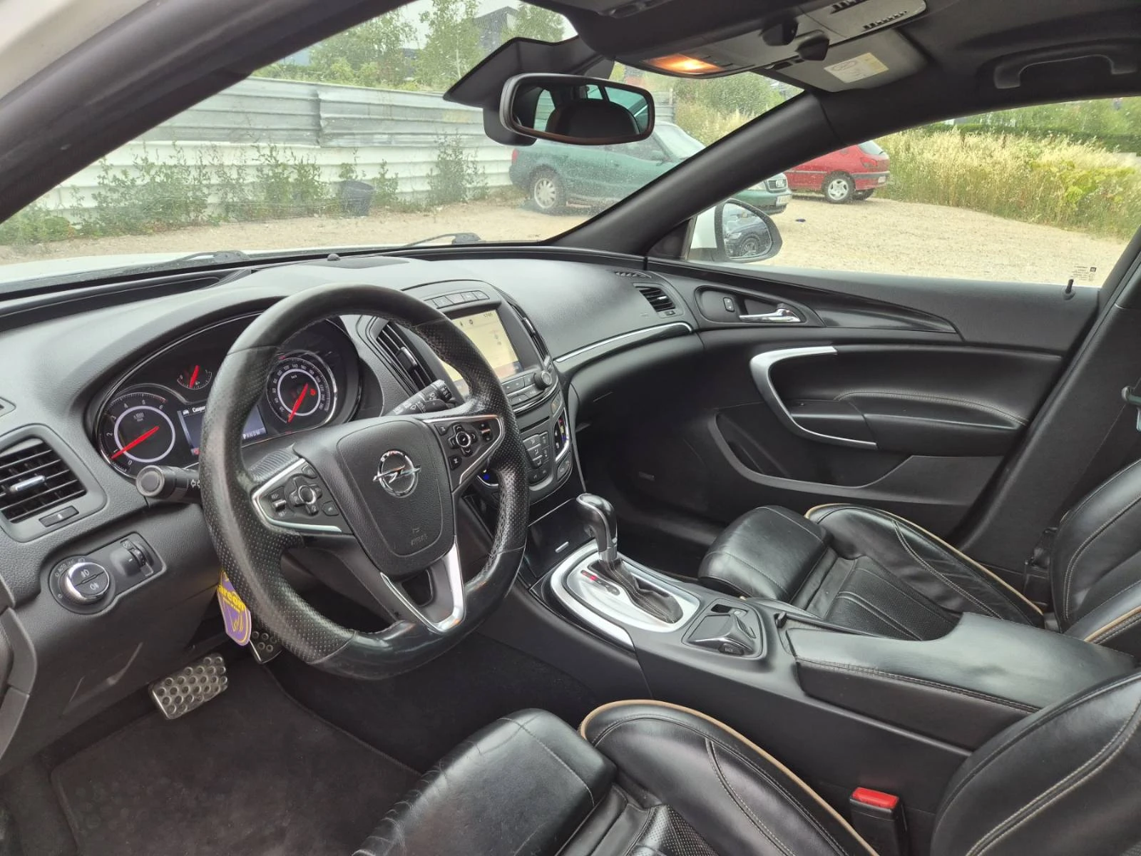 Opel Insignia, снимка 16 - Автомобили и джипове - 56097454