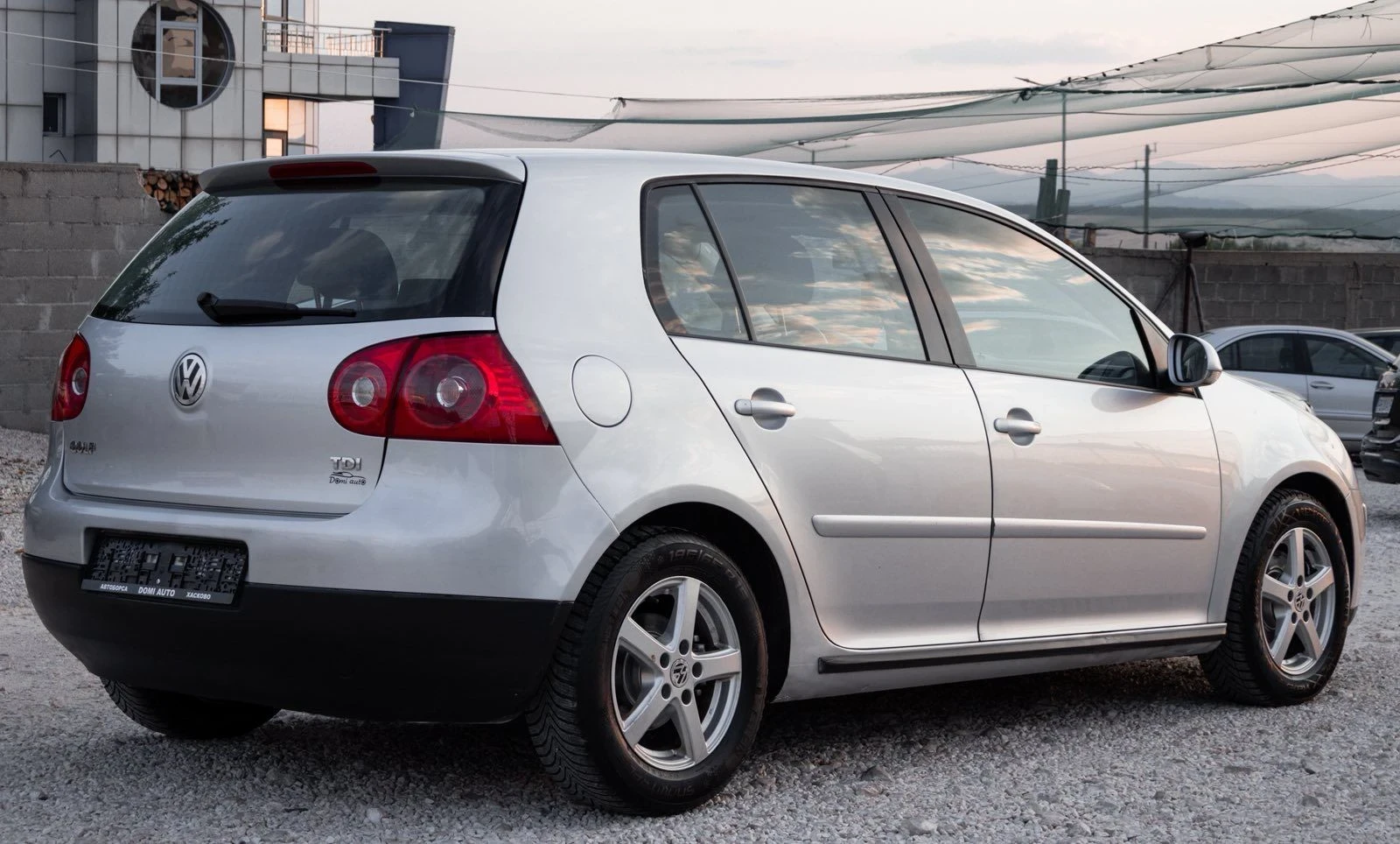 VW Golf 1.9tdi bkc, снимка 8 - Автомобили и джипове - 55548303