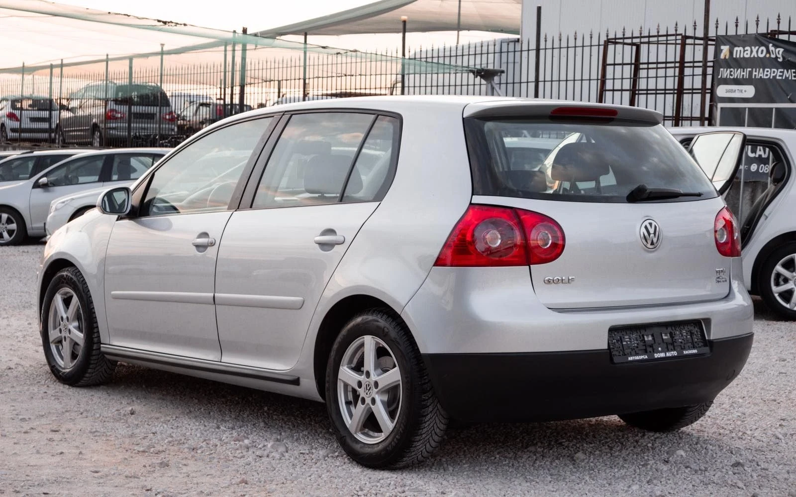 VW Golf 1.9tdi bkc, снимка 6 - Автомобили и джипове - 55548303