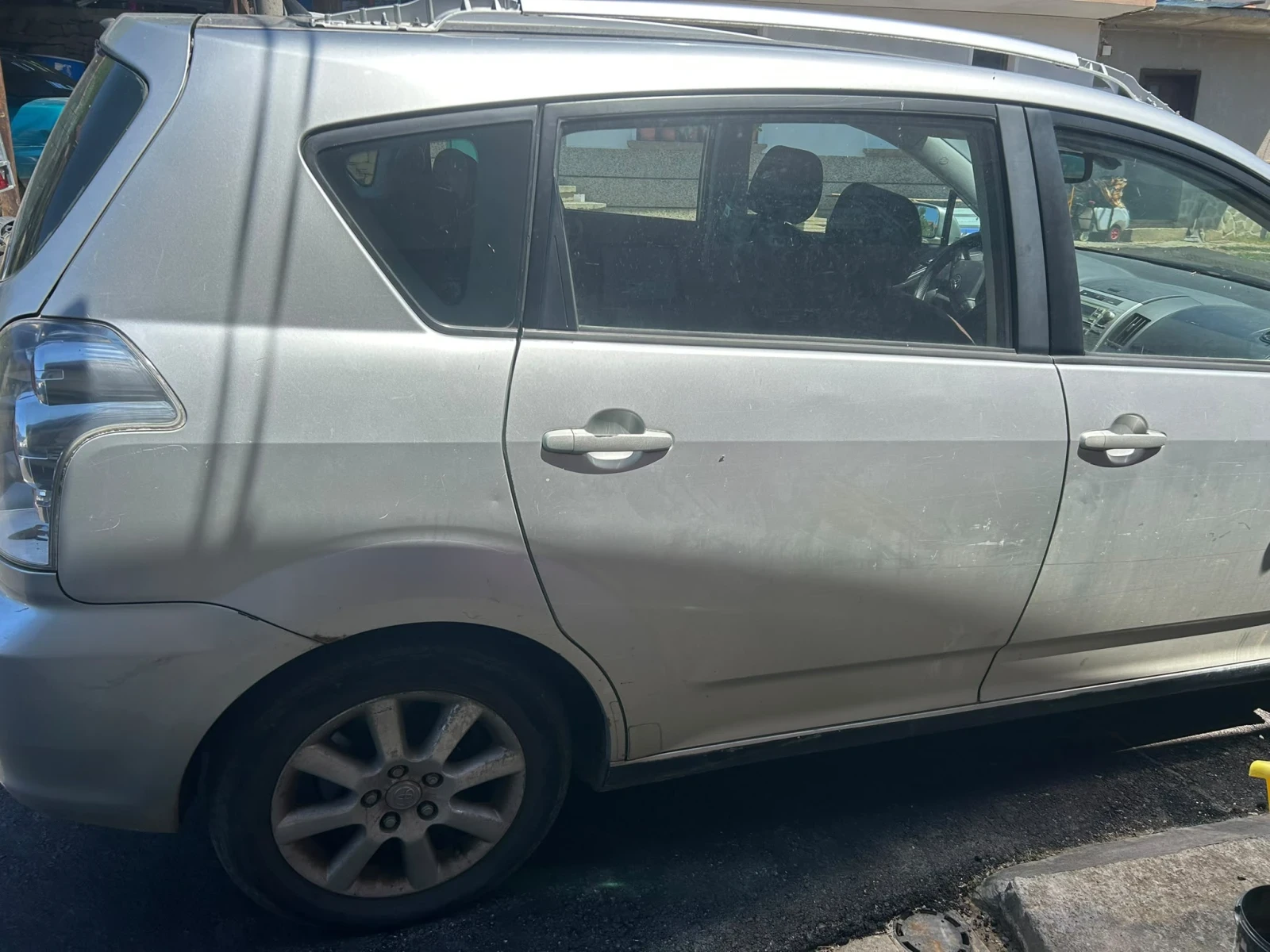 Toyota Corolla verso, снимка 15 - Автомобили и джипове - 55553956
