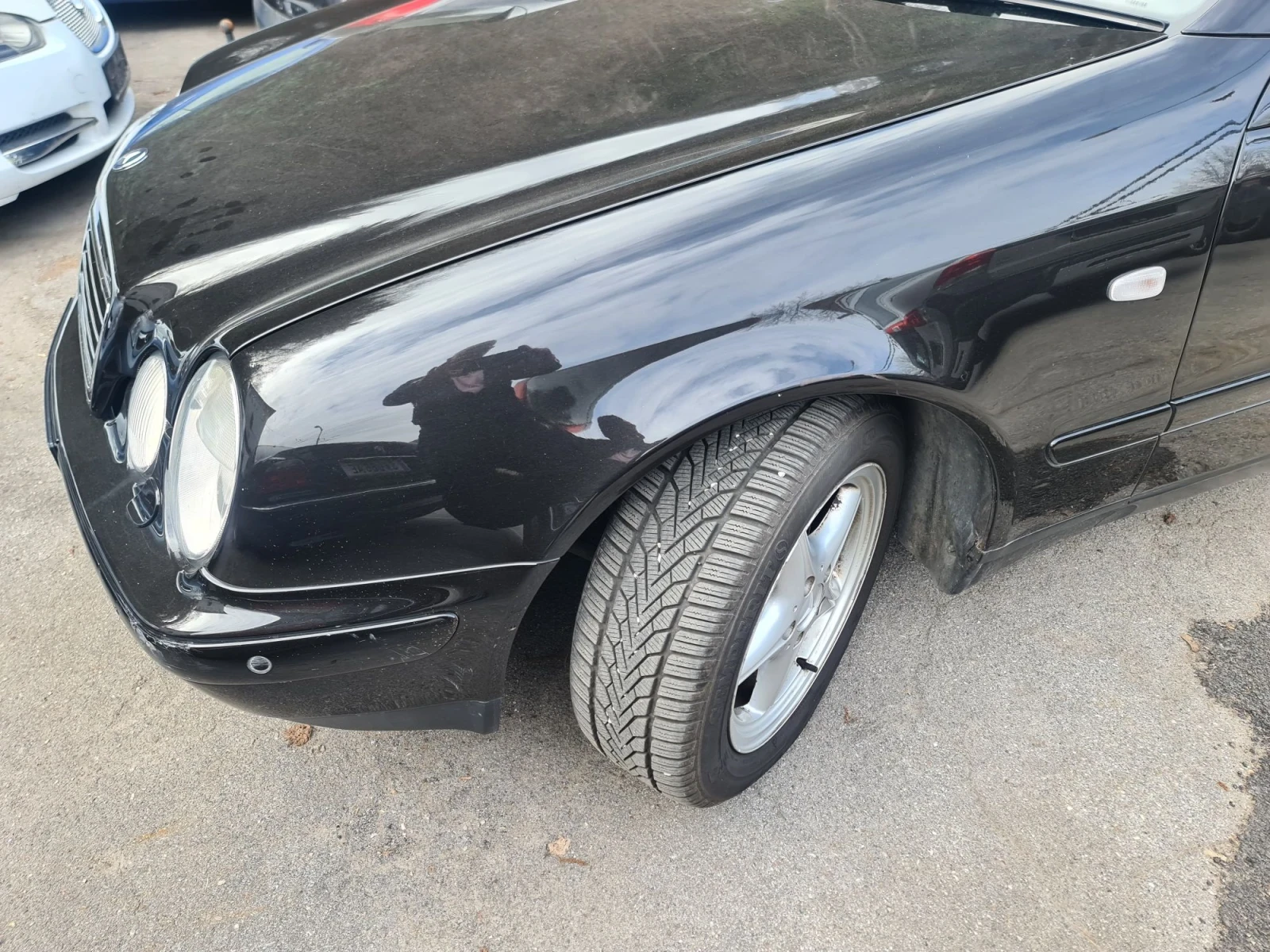 Mercedes-Benz CLK 3.2 бензин 220кс.автомат, снимка 16 - Автомобили и джипове - 55883548