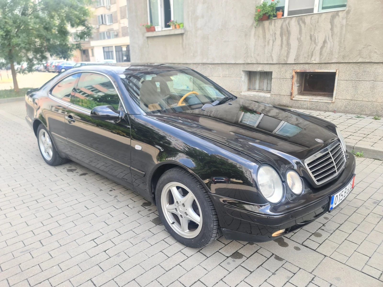 Mercedes-Benz CLK 3.2 бензин 220кс.автомат, снимка 2 - Автомобили и джипове - 55883548