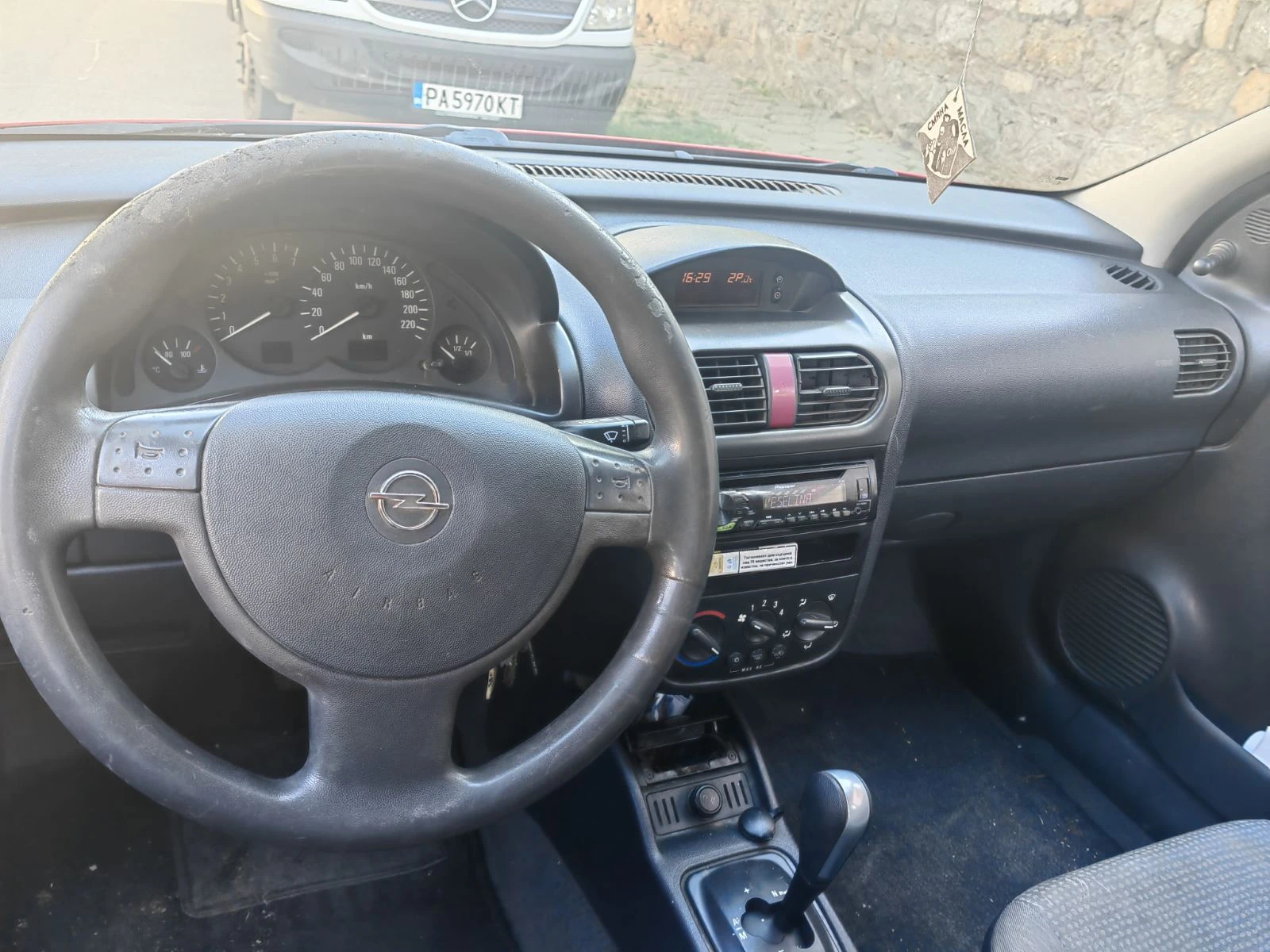 Opel Corsa pel Corsa C 1.0 (973 cm³, 58 к.с., бензин), , снимка 5 - Автомобили и джипове - 56155169