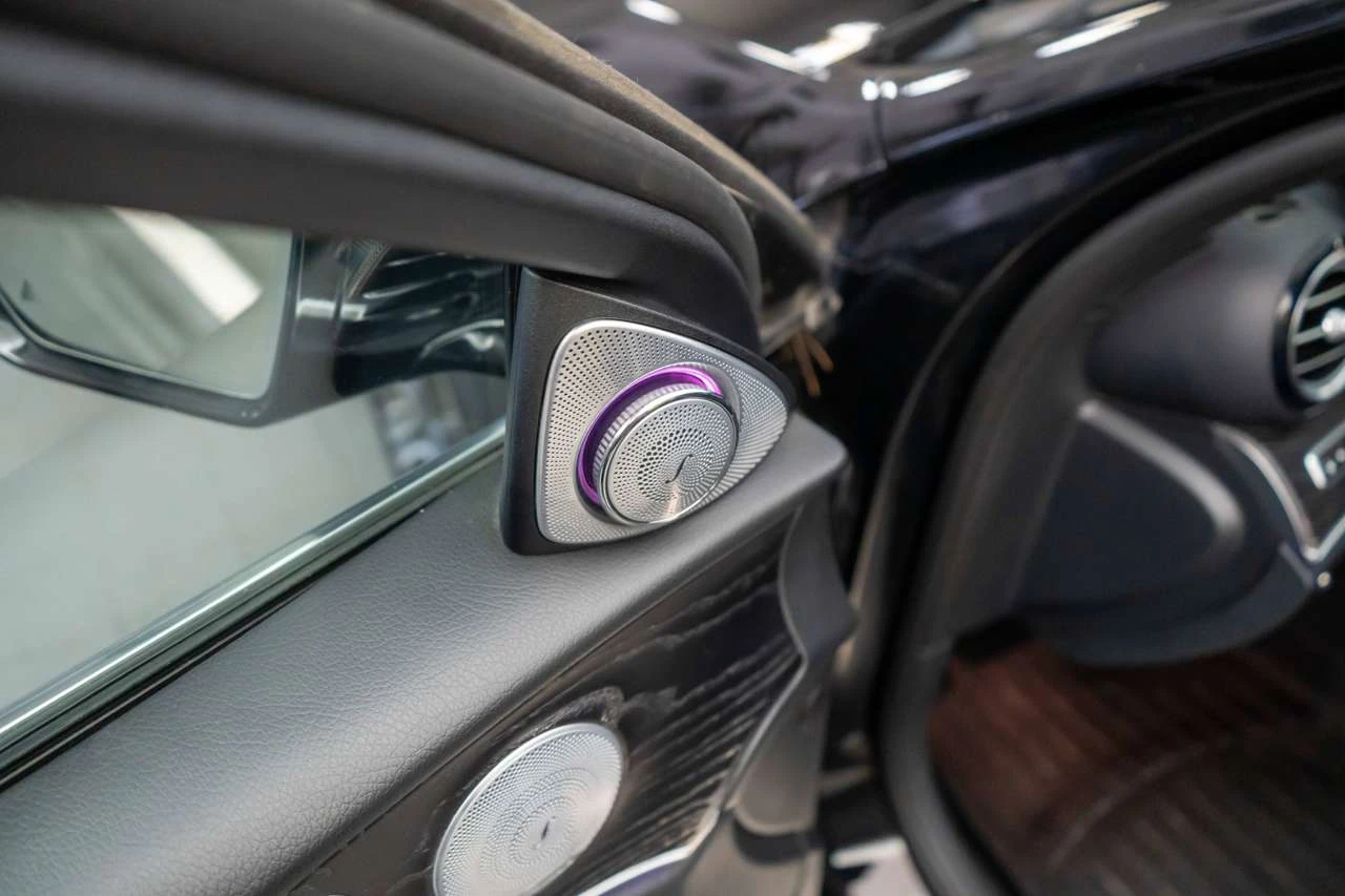 Mercedes-Benz E 400 E 400 4MATIC Sedan, снимка 11 - Автомобили и джипове - 56580127