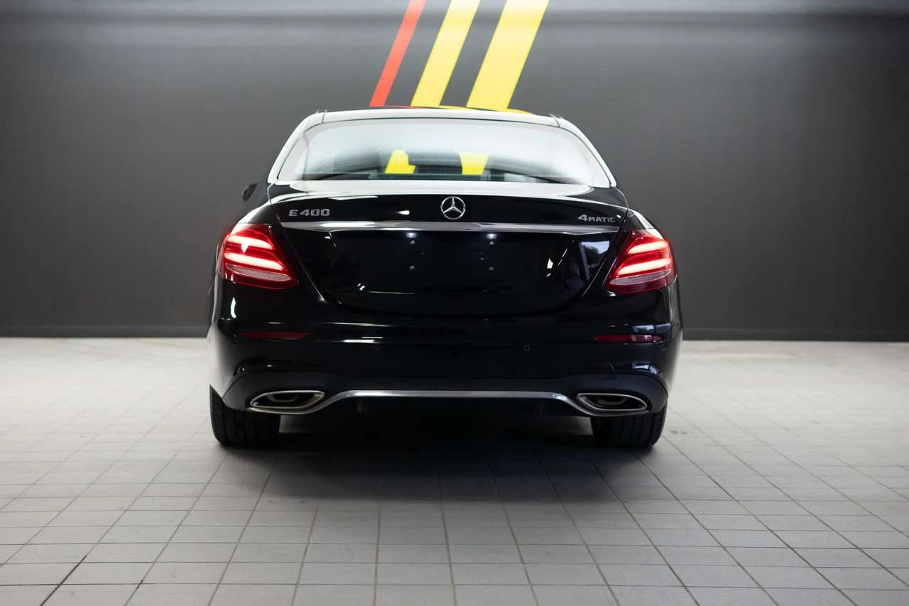 Mercedes-Benz E 400 E 400 4MATIC Sedan, снимка 4 - Автомобили и джипове - 56580127