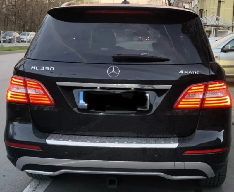 Mercedes-Benz ML 350 4 MATIC AMG LINE Реални 109 500 kм, снимка 2 - Автомобили и джипове - 49000541